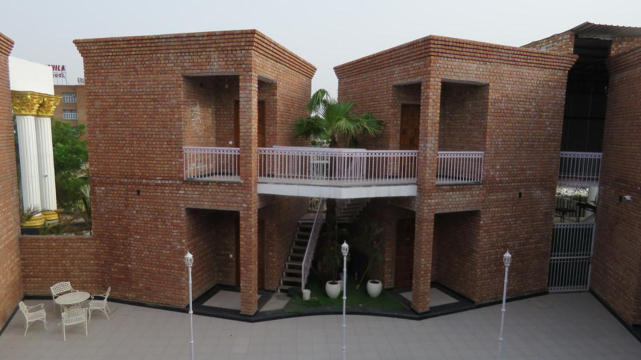 Raja Ji Hotels & Restaurant Jind Esterno foto