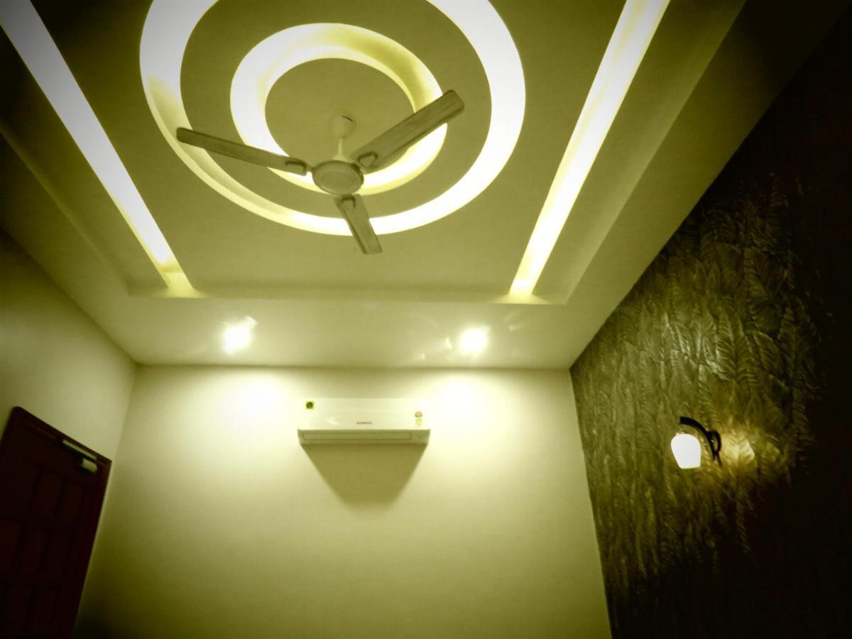 Raja Ji Hotels & Restaurant Jind Esterno foto